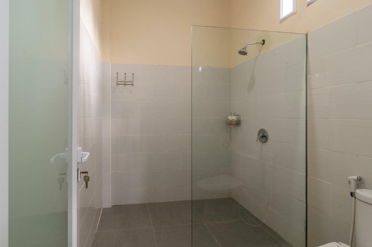 ג'טילווי Adhi Jaya Suite מראה חיצוני תמונה